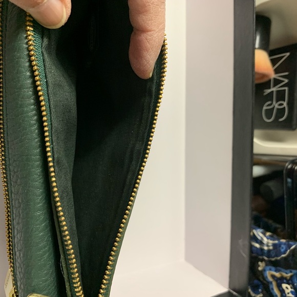 Fossil wallet. Great condition. - Picture 5 of 5